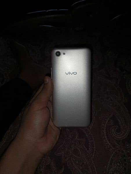 Urgent Sale Vivo Y 81s only Screen Crack All Parts are Working 2