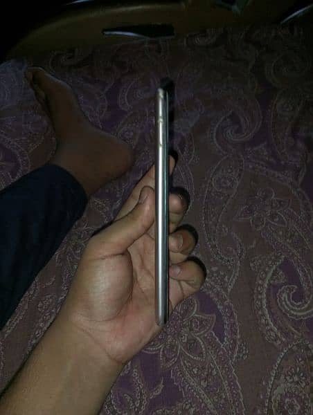 Urgent Sale Vivo Y 81s only Screen Crack All Parts are Working 3