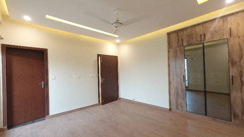 Newly Constructed 3x Bed Army Apartments In Askari 11 Sector D Are Available For Sale 19