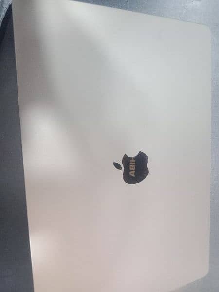 Apple MacBook Air 15 inch M3 8gb 256gb as Starlight 1