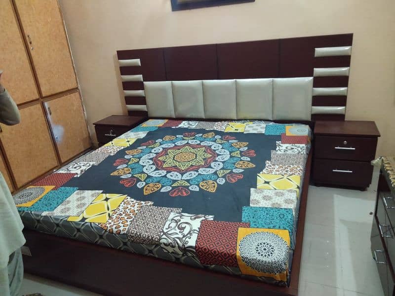 Only Bed with side table(whatsapp-03005581056-call 03127981462 1
