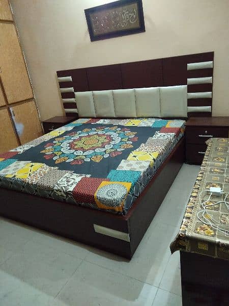 Only Bed with side table(whatsapp-03005581056-call 03127981462 2