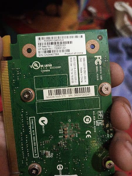 Graphic Card 1 gb Only 3500 Sale Sale Sale 2