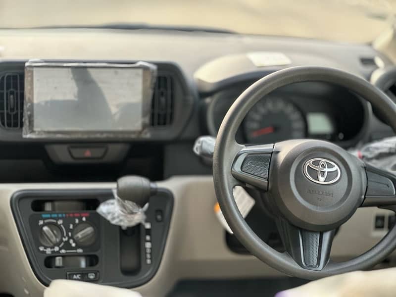 Toyota PASSO XS 2020 4.5 GRADE 6