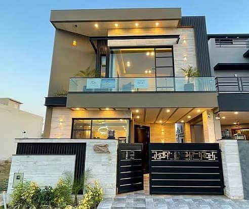 5 Marla Like Brand New House Available For Sale In Bahria Town Lahore. 0
