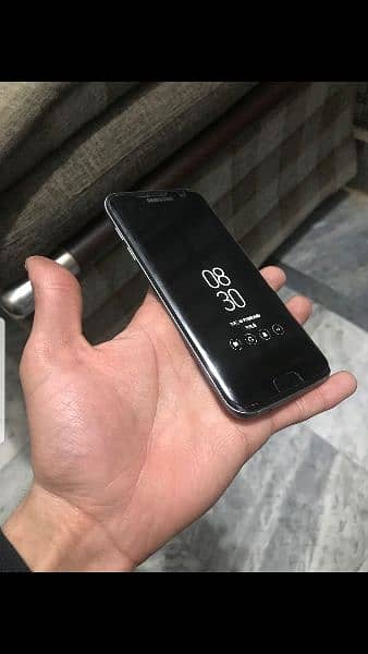samsang glaxy s7edg condition 10 by 10 2