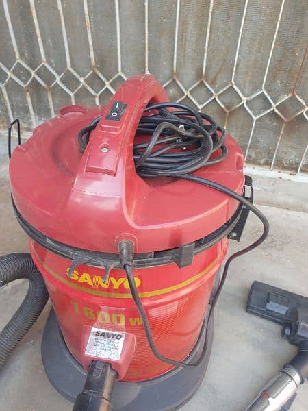Sanyo Vacuum cleaner BSC-970 1