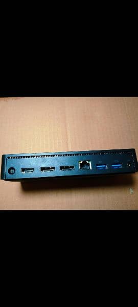 Dell d6000 type C and USB 3.0 4k display docking station 4