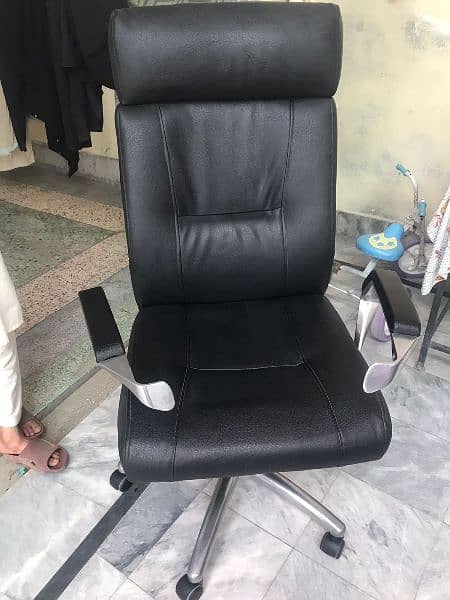 all chair are done by only 60k 1