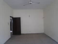 Flat Is Available For sale In Askari 14