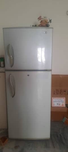 LG refrigerator for sale in good condition