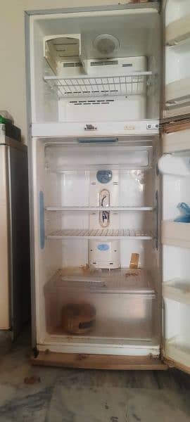 LG NO FROST REFRIGERATOR TWO DOORS IN GOOD RUNNING CONDITION FOR SALE. 2