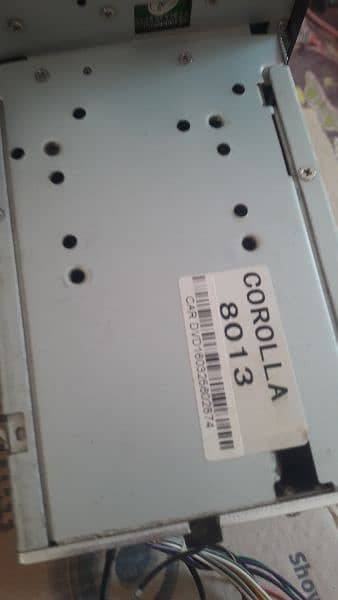 Toyota 2009 LCD DVD Player 10