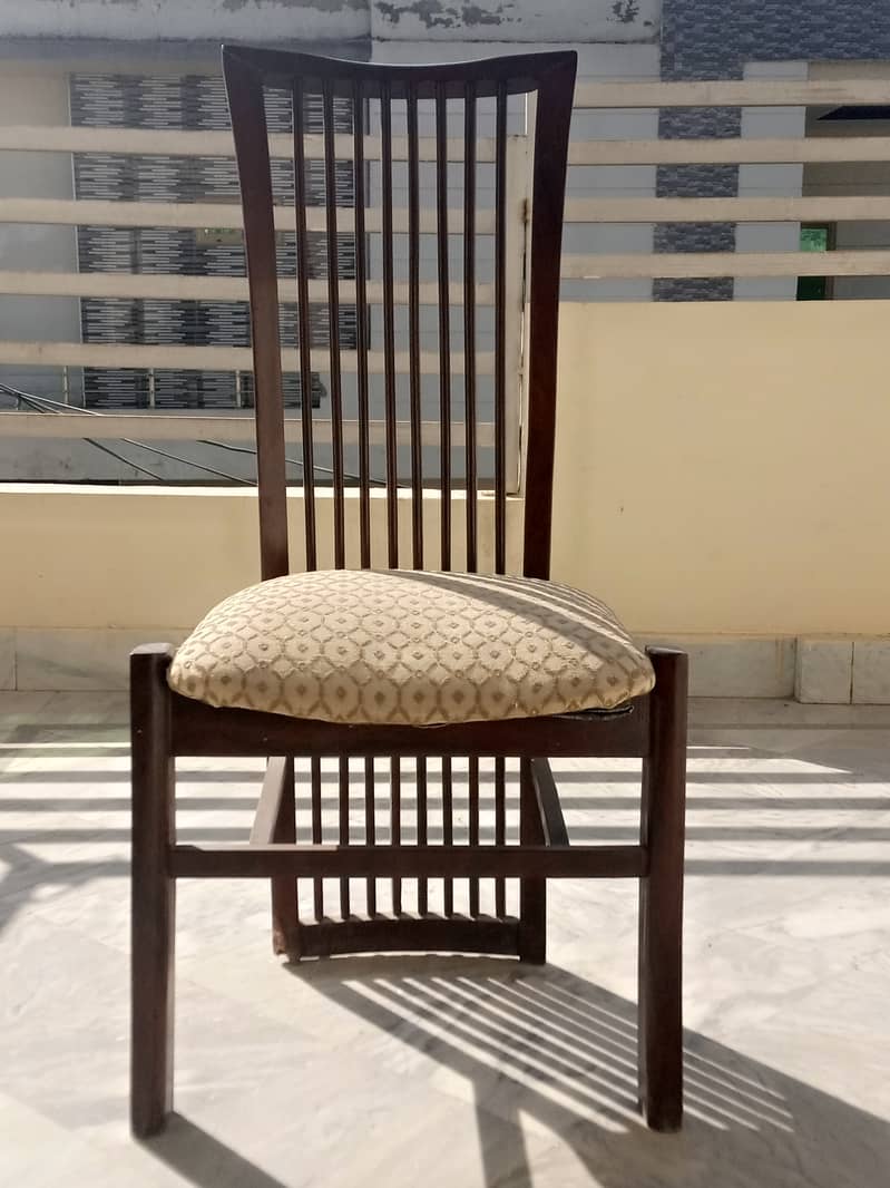 Modern Wooden Chair: Sleek Design, Lasting Quality".   4 3