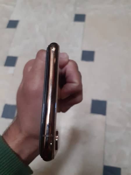 I phone Xs max pta Approved 5
