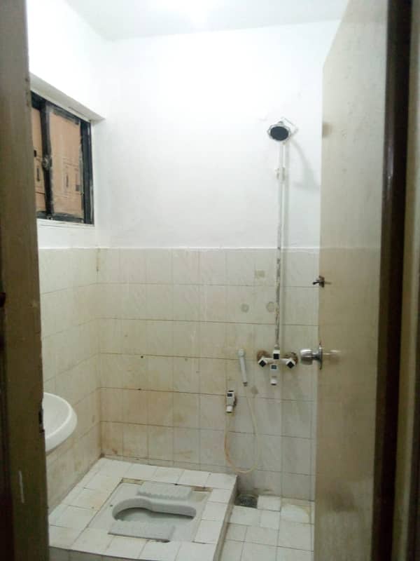 Studio apartments for rent 2 bed lounge dha phase 5 Karachi 4