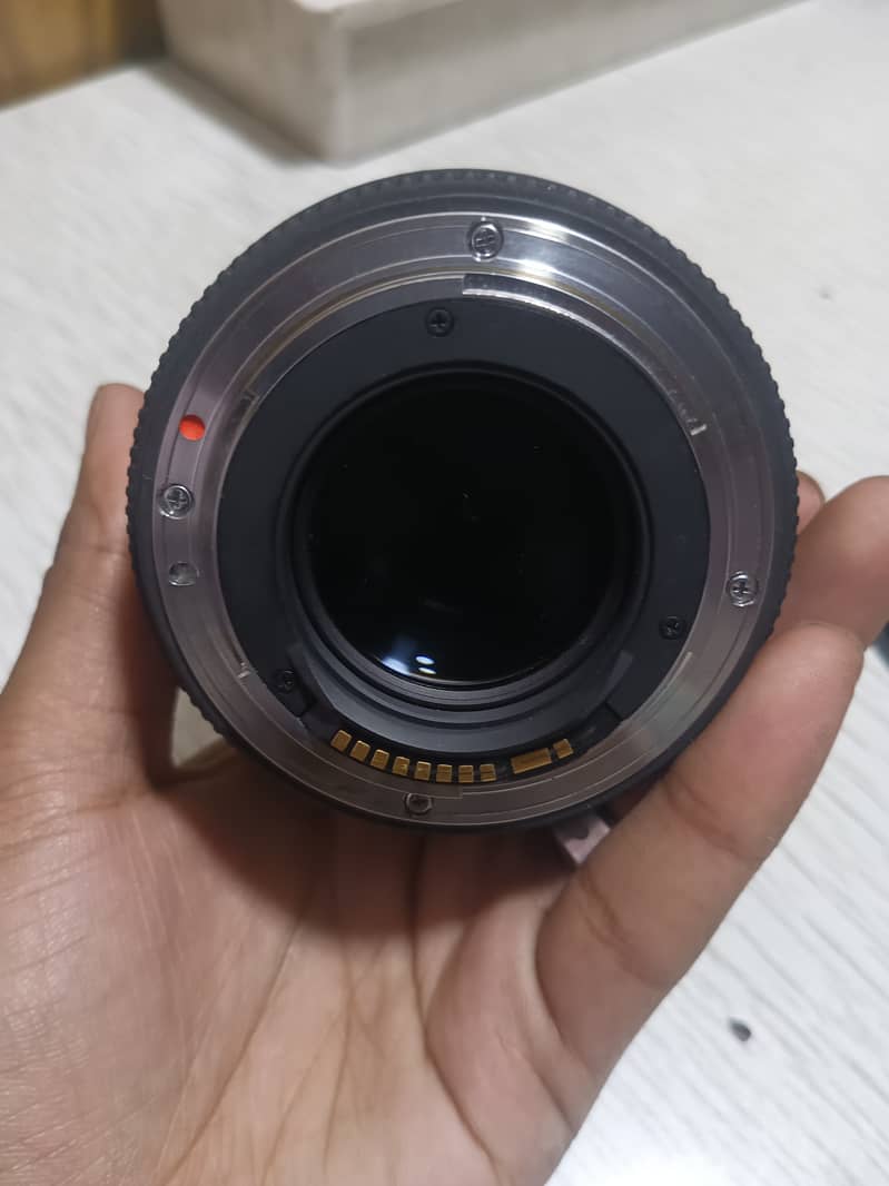Sigma Lens 50 mm f/1.4 canon mount 1