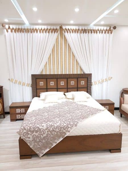 Bed Set wooden and full kushan 10