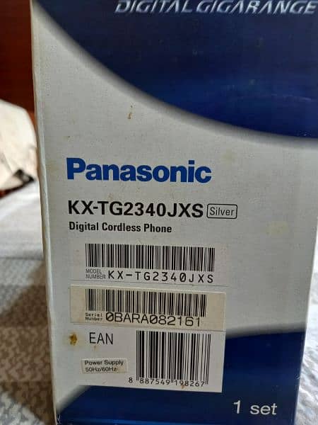 Panasonic KX-TG2340JXS digital cordless phone 1