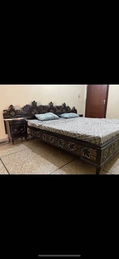 Double bed with dressing table