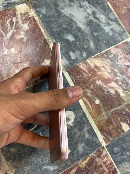 Oppo f1s 10 by 10 condition P T A Approved, phone number /03260229598 2