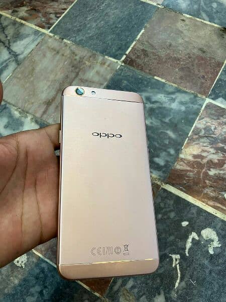 Oppo f1s 10 by 10 condition P T A Approved, phone number /03260229598 1