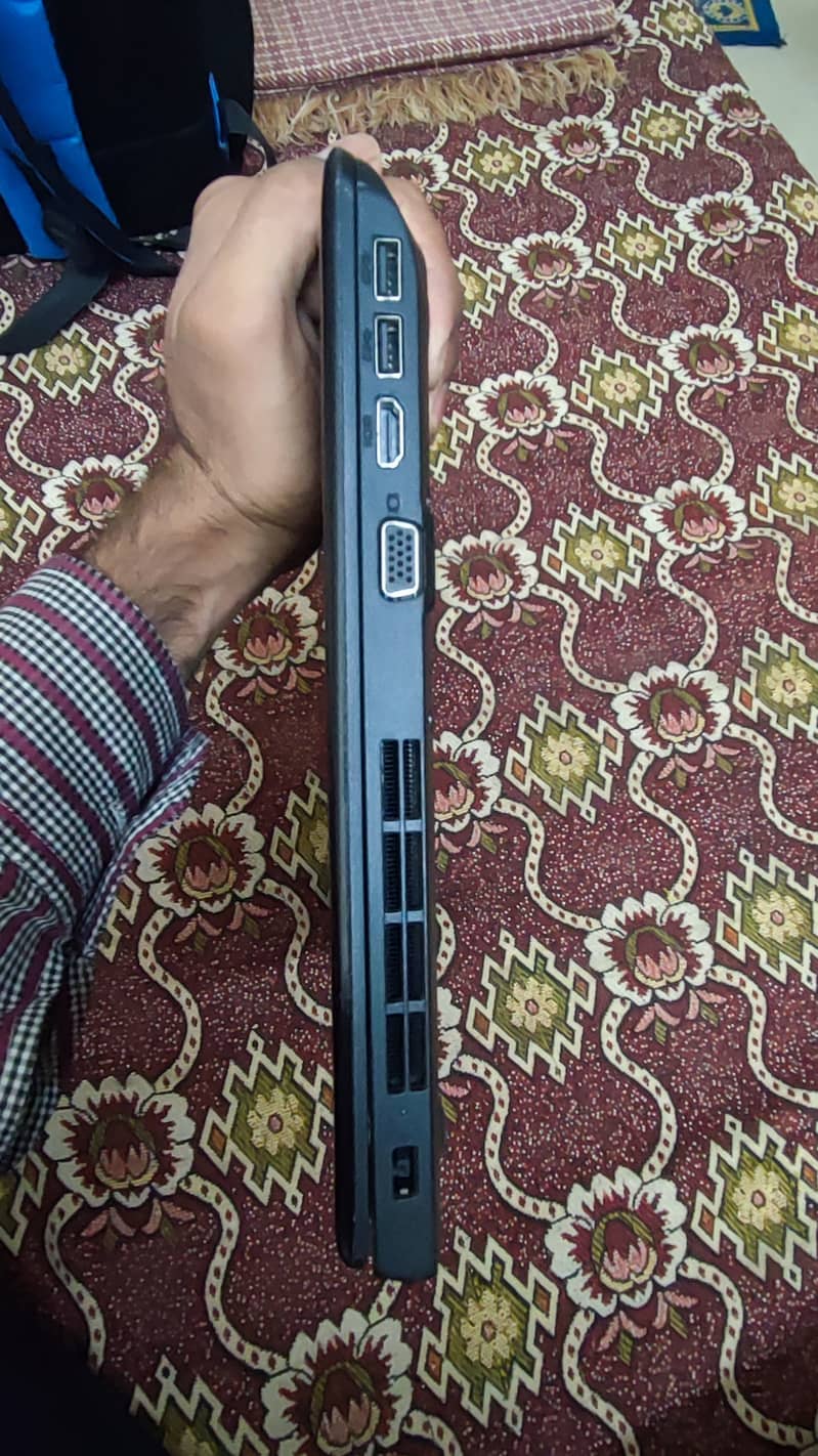 Lenovo Thinkpad e570 6th Generation i3 2