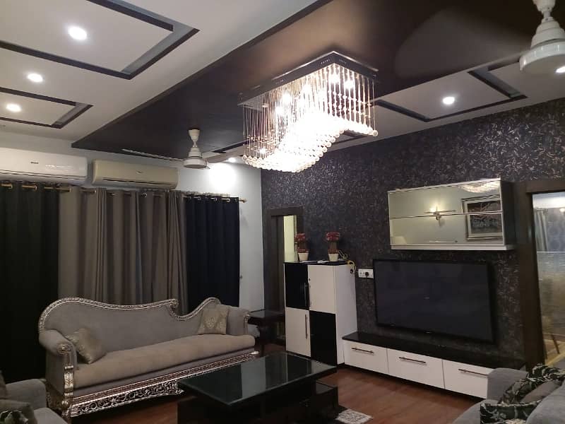 D H A Lahore 1 Kanal Mazhar Munir Design House Fully Furnished And Cinema Hall With 100% Original Pics Available For Rent 10