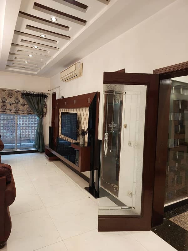 D H A Lahore 1 Kanal Mazhar Munir Design House With Fully Furnished With 100% Original Picture Available For Rent 14
