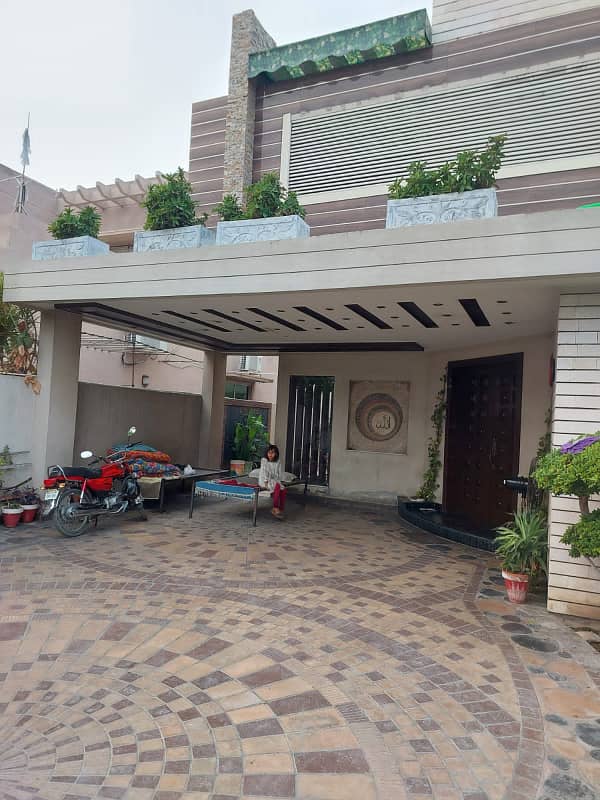 D H A Lahore 1 Kanal Mazhar Munir Design House With Fully Furnished With 100% Original Picture Available For Rent 30