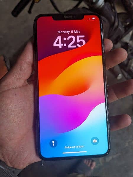 i phone 11 pro max 256gb duel sim Approved 2