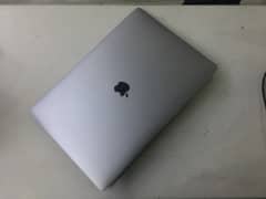 MacBook Pro A1990