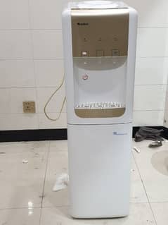 gree water dispenser