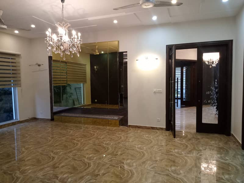 D H A Lahore 1 Kanal Mazher Munir Design House With 100% Original Pics Available For Rent 22