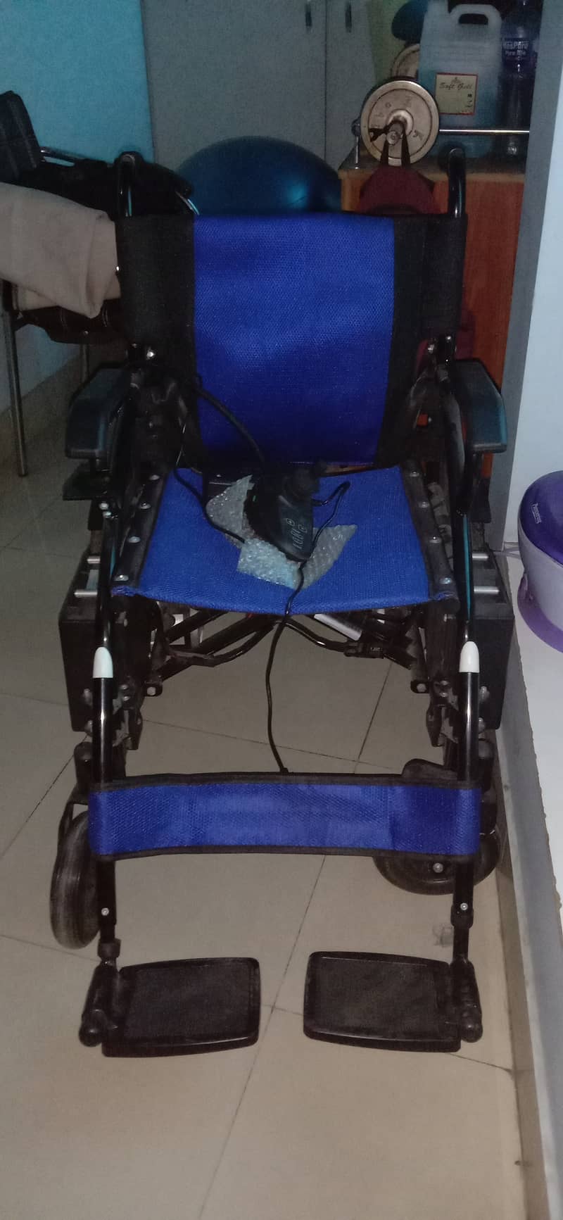 Electrical wheelchair 0