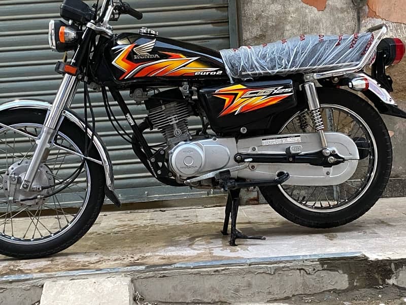 Honda 125 model 2021 plz jeniyan bike leny waly rabta kren 8