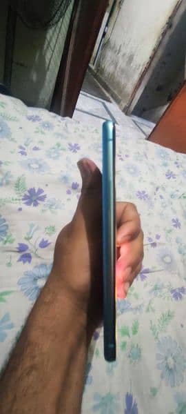 OnePlus 8t 4