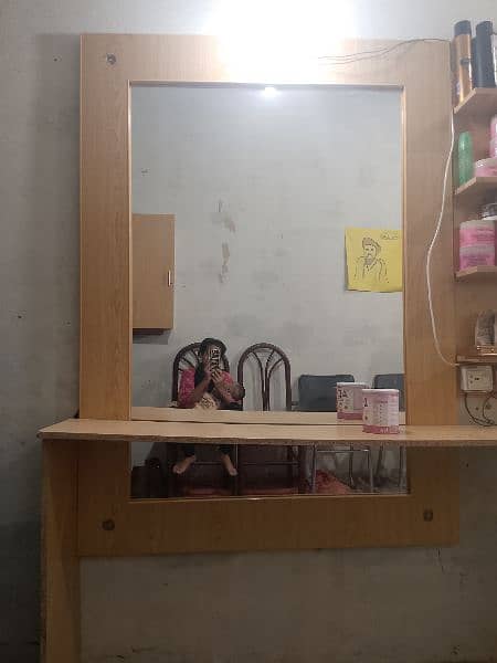 saloon mirrors and counter for sale 40000 3
