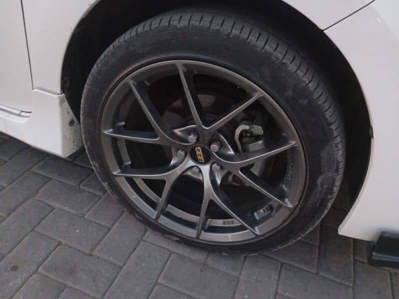 18 inches rim tyre for sale 1