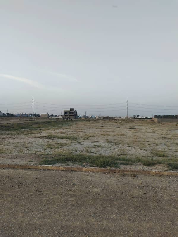 Pir Ahmed Zaman Town Corner+40 Feet Wide Road Plot For Sale Ready To Possession 3
