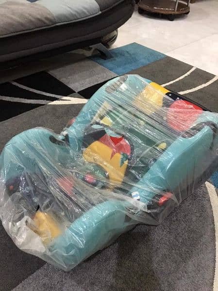 NEW Baby car seat / baby cort - 03164801794 0