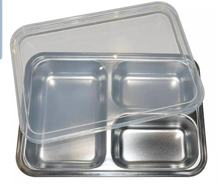 5 and 3 compartment serving platter and container box with lid 2