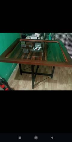 carrom board with metallic stand