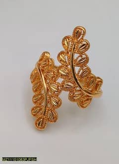 Leaf Ring Golden