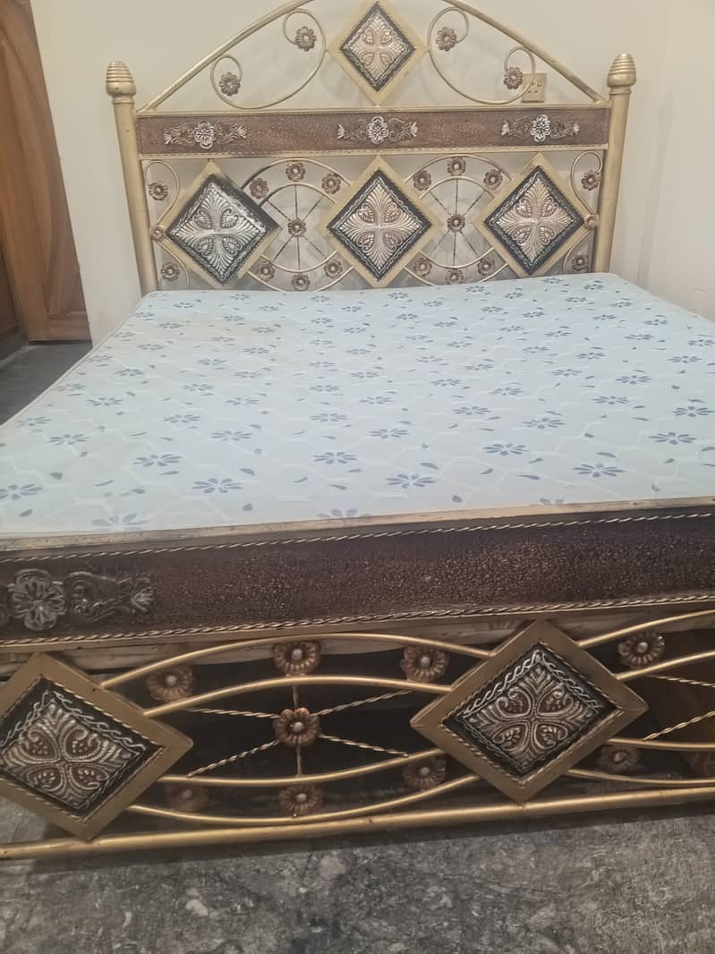 Iron double bed available for sale 0