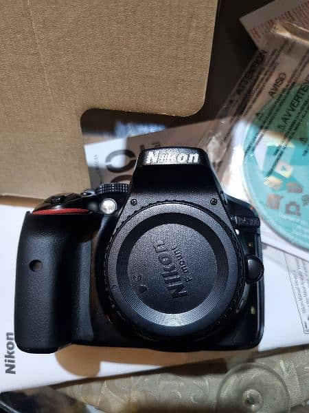 Nikon d5300 body only fix price 4