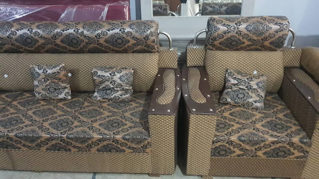 5 Seater Sofas For sale 12