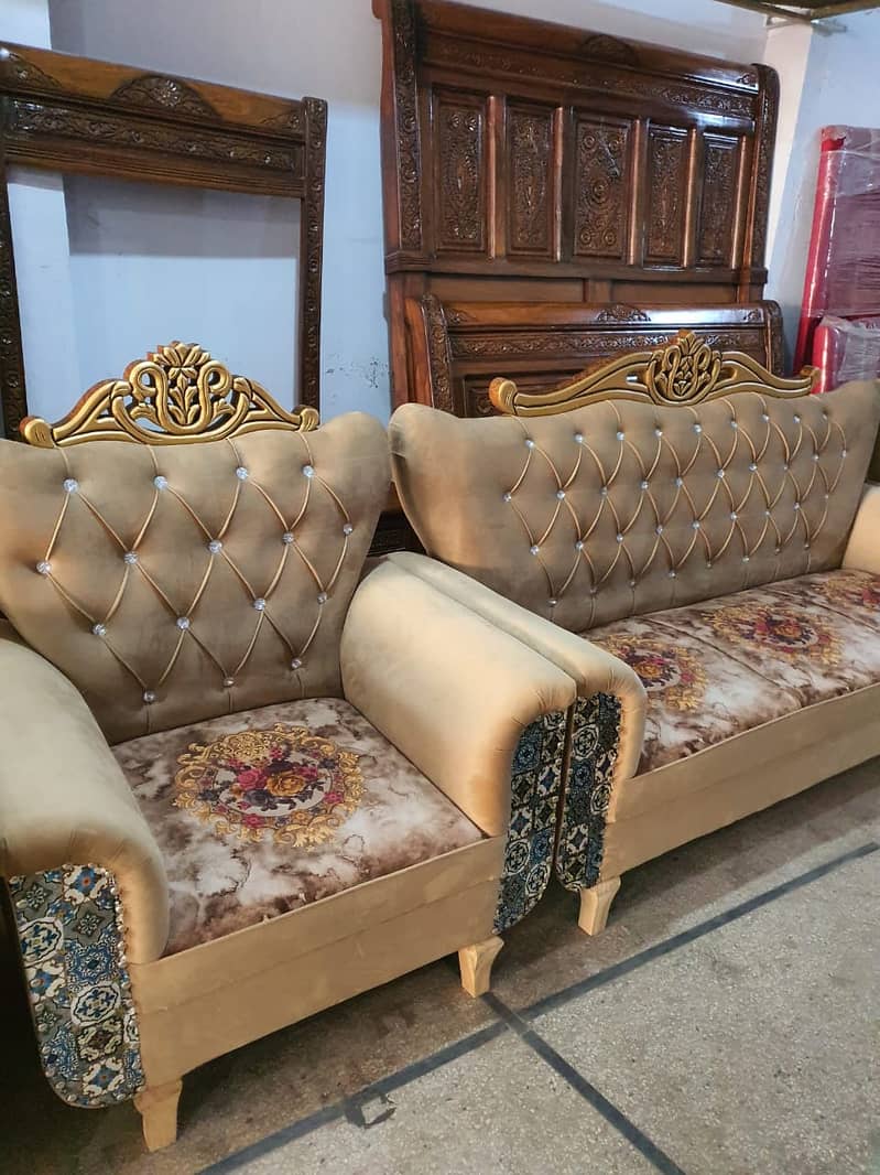 5 Seater Sofas For sale 14