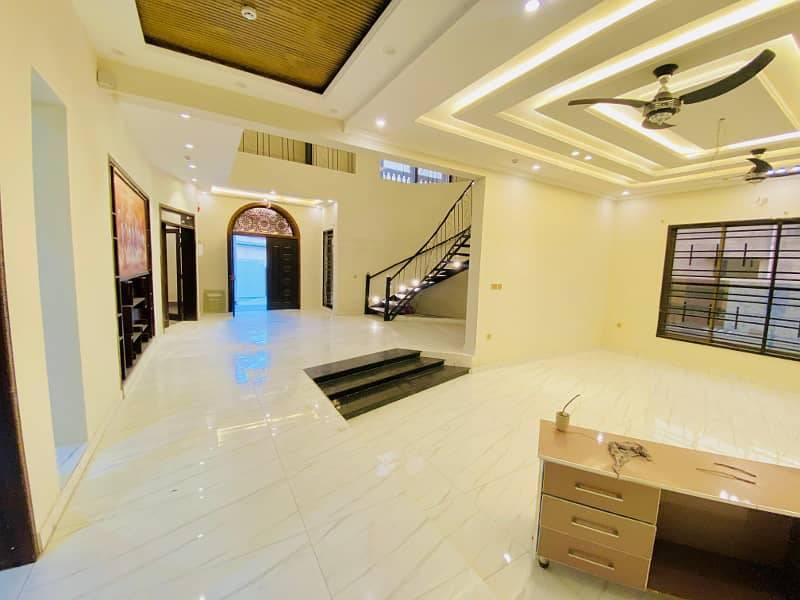 One Kanal Spainesh Banglow available for rent in DHA phase 8 lahore 2