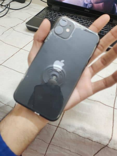 Iphone 11 64GB JV Black Color 3